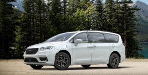 White 2021 Chrysler Pacifica Hybrid