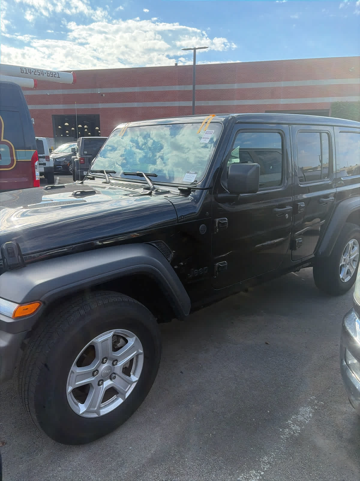 2023 Jeep Wrangler 4-Door Sport S 4x4