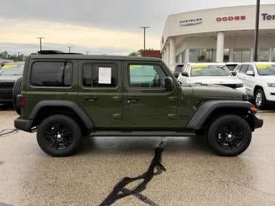 2022 Jeep Wrangler Sport S 4x4