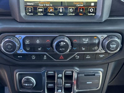 2022 Jeep Wrangler Sahara Altitude 4x4
