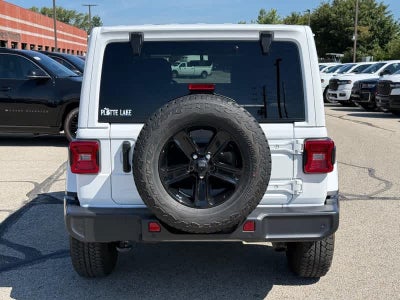 2022 Jeep Wrangler Sahara Altitude 4x4
