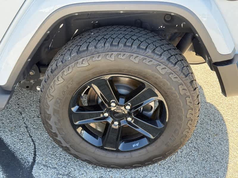 2022 Jeep Wrangler Sahara Altitude 4x4