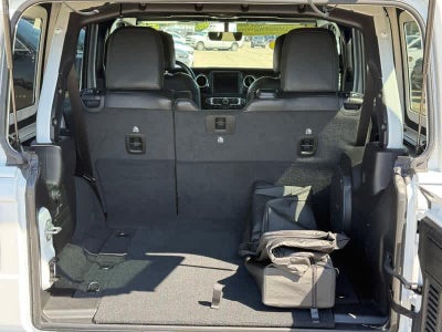 2022 Jeep Wrangler Sahara Altitude 4x4