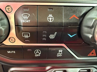 2022 Jeep Wrangler Sahara Altitude 4x4