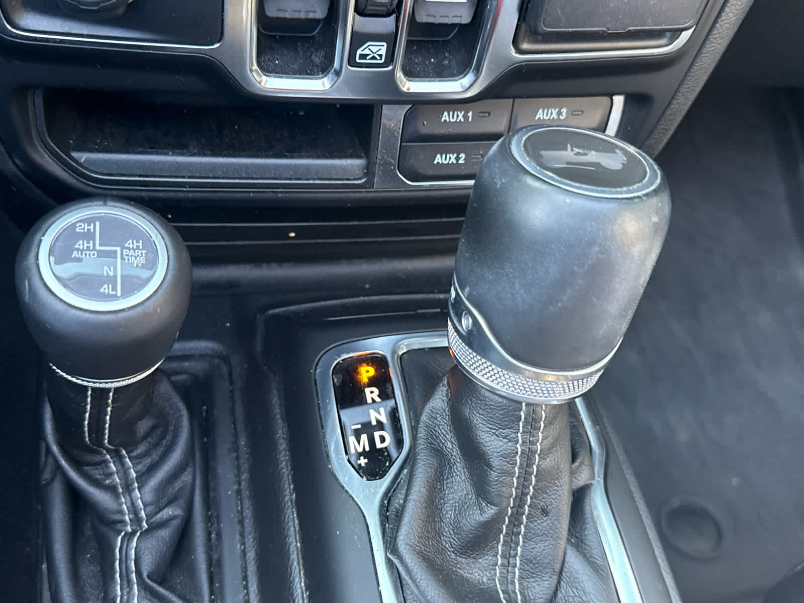 2023 Jeep Wrangler 4xe Sahara - 4x4