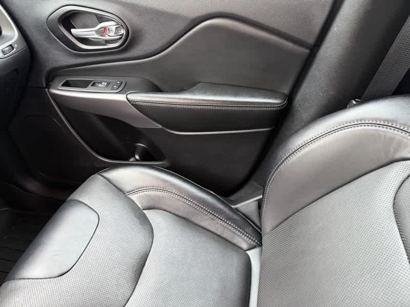 2022 Jeep Cherokee Latitude Lux 4x4