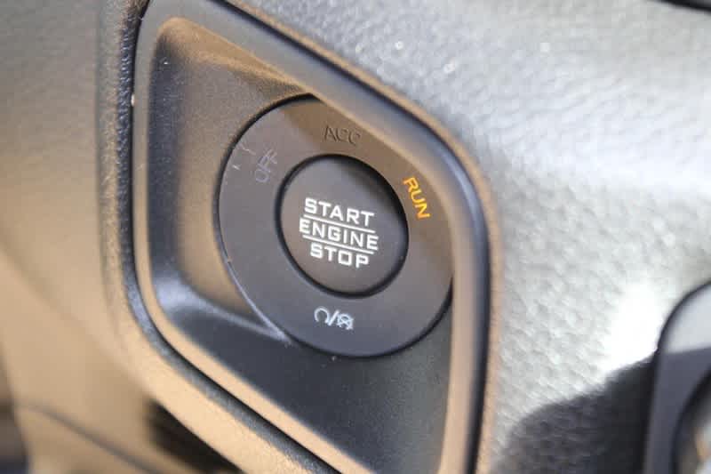 2025 Jeep Wrangler 4-DOOR SPORT S