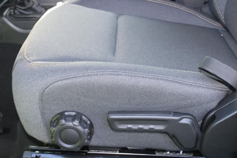 2025 Jeep Wrangler 4-DOOR SPORT S