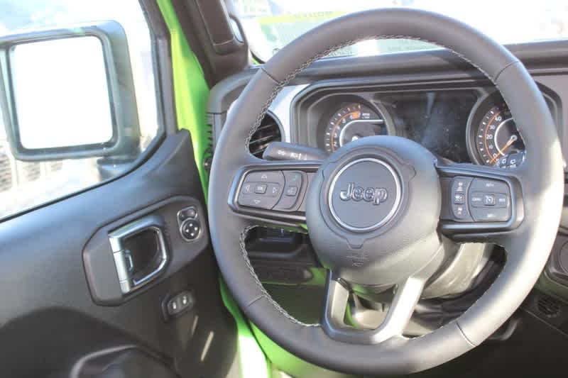 2025 Jeep Wrangler 4-DOOR SPORT S