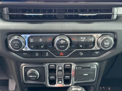 2025 Jeep Wrangler 4-DOOR SPORT S