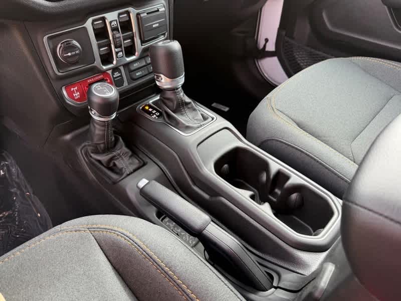 2026 Jeep Wrangler 4-DOOR WILLYS