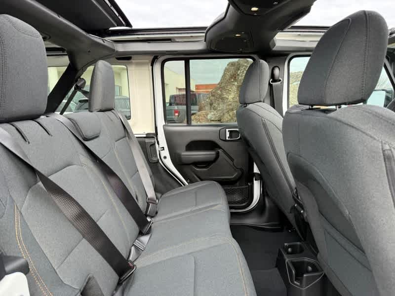 2026 Jeep Wrangler 4-DOOR WILLYS