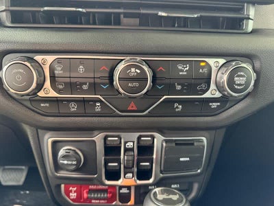 2025 Jeep Wrangler 4-DOOR WILLYS