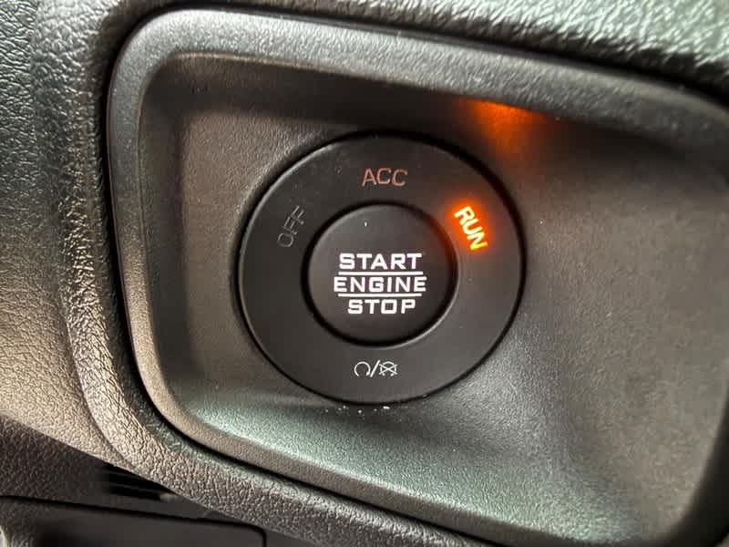 2025 Jeep Wrangler 4-Door Summit 4x4