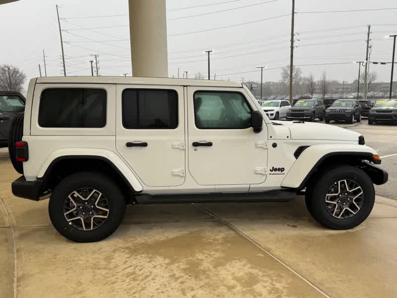 2026 Jeep Wrangler 4-DOOR SAHARA