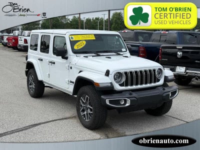 2025 Jeep Wrangler 4-Door Sahara 4x4