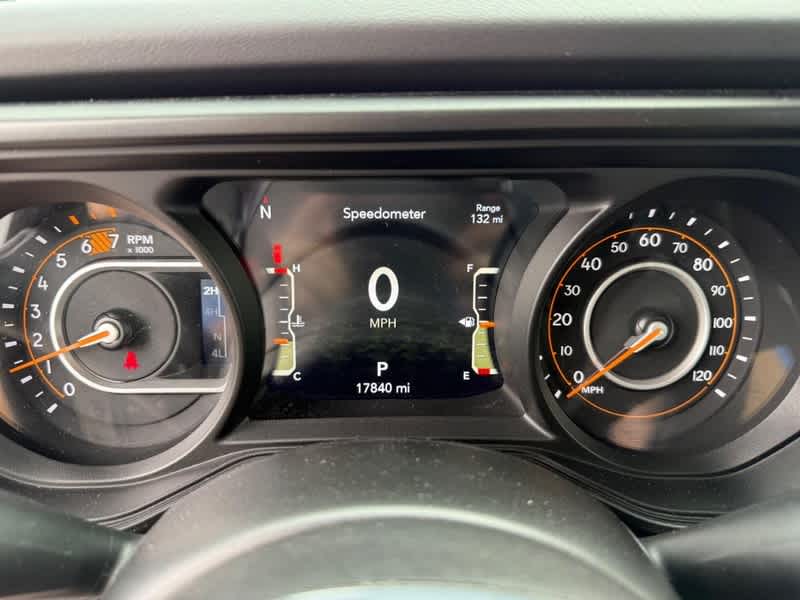 2025 Jeep Wrangler 4-Door Sahara 4x4