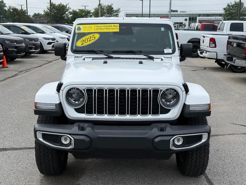 2025 Jeep Wrangler 4-Door Sahara 4x4
