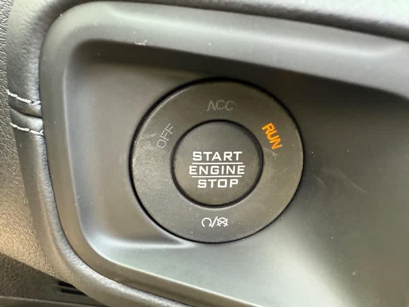 2025 Jeep Wrangler 4-DOOR SAHARA