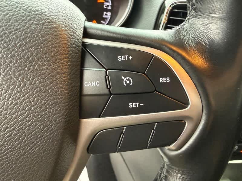 2021 Jeep Grand Cherokee Laredo X 4x4