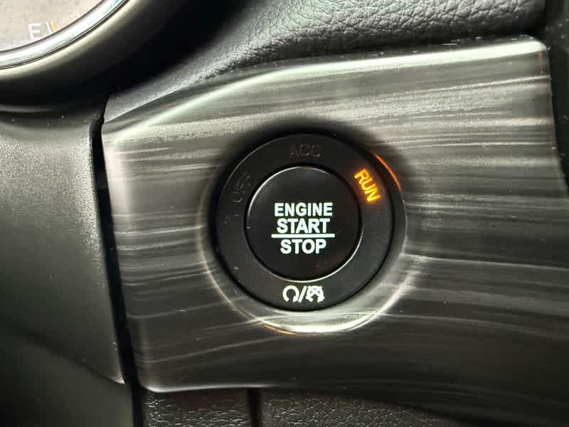 2021 Jeep Grand Cherokee Laredo X 4x4