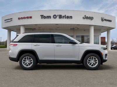 2026 Jeep Grand Cherokee LAREDO 4X4