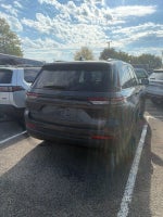 2022 Jeep Grand Cherokee Altitude 4x4