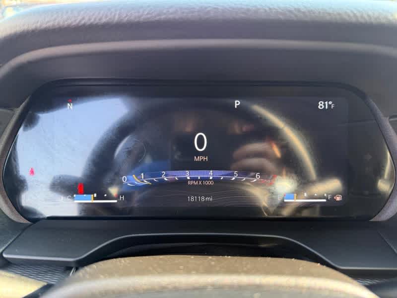 2023 Jeep Grand Cherokee Laredo X 4x4