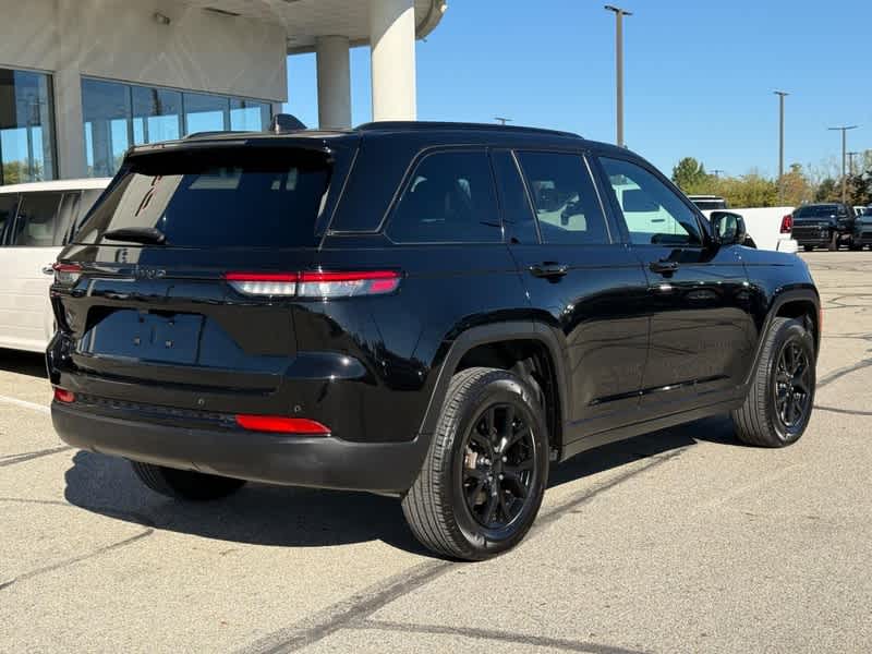 2025 Jeep Grand Cherokee Altitude X 4x4