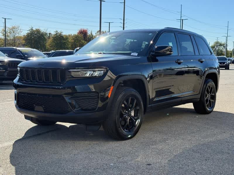 2025 Jeep Grand Cherokee Altitude X 4x4