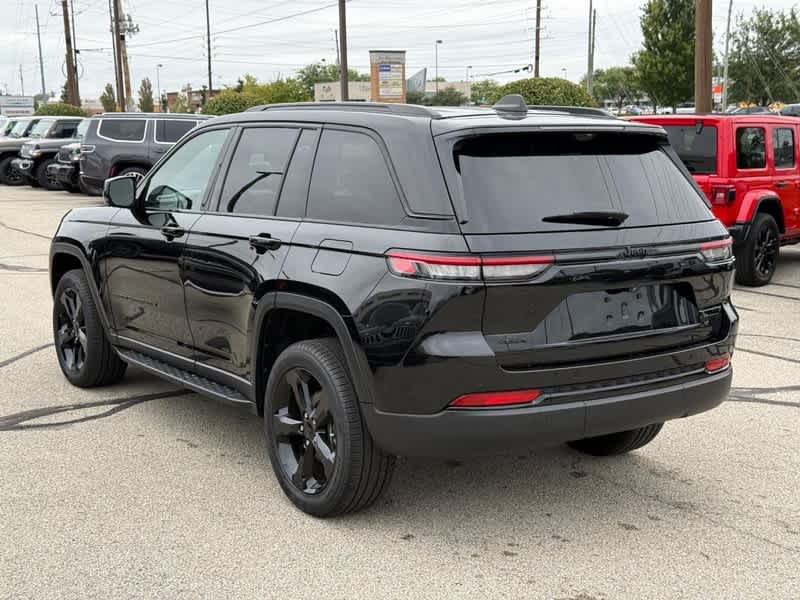2025 Jeep Grand Cherokee Limited 4x4
