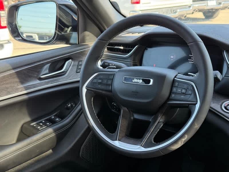 2025 Jeep Grand Cherokee Limited 4x4
