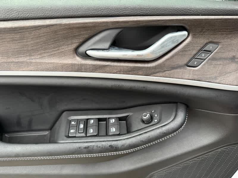 2025 Jeep Grand Cherokee LIMITED 4X4