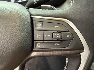 2025 Jeep Grand Cherokee LIMITED 4X4