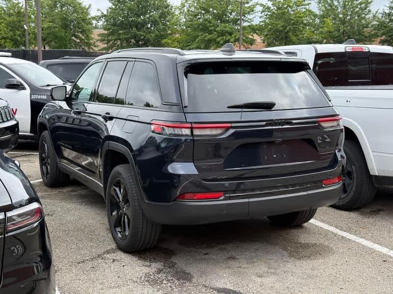 2023 Jeep Grand Cherokee Limited 4x4