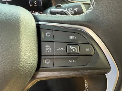 2025 Jeep Grand Cherokee LIMITED 4X4