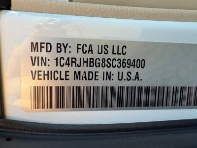 2025 Jeep Grand Cherokee LIMITED 4X4