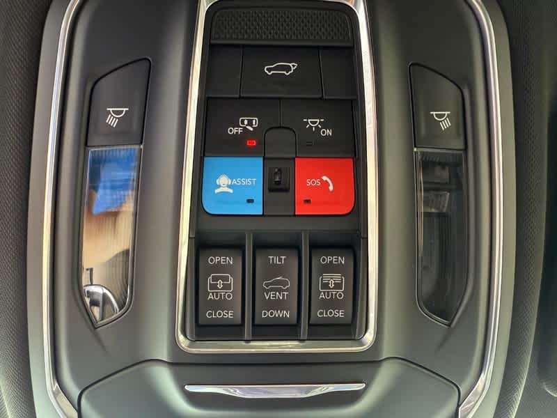 2025 Jeep Grand Cherokee LIMITED 4X4