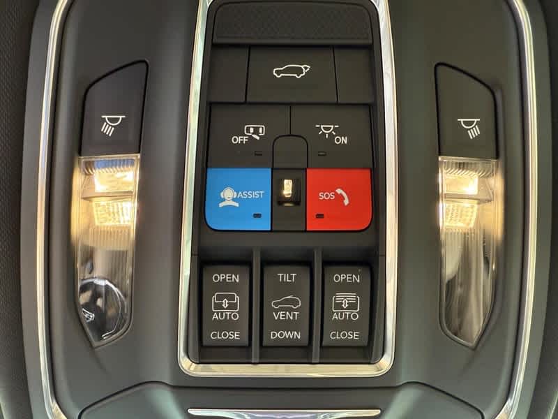 2025 Jeep Grand Cherokee LIMITED 4X4