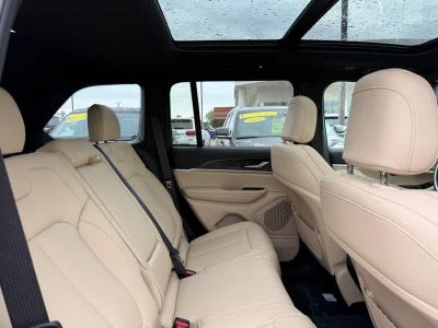 2025 Jeep Grand Cherokee LIMITED 4X4