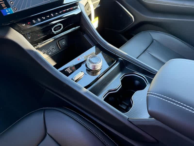 2026 Jeep Grand Cherokee LIMITED 4X4