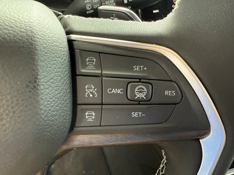 2026 Jeep Grand Cherokee LIMITED 4X4