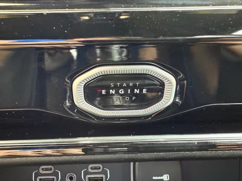 2026 Jeep Grand Cherokee LIMITED 4X4