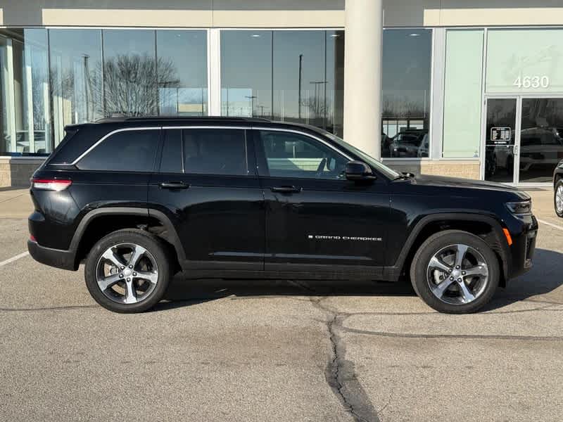 2026 Jeep Grand Cherokee LIMITED 4X4