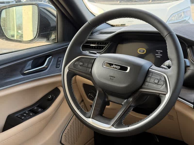 2026 Jeep Grand Cherokee LIMITED 4X4