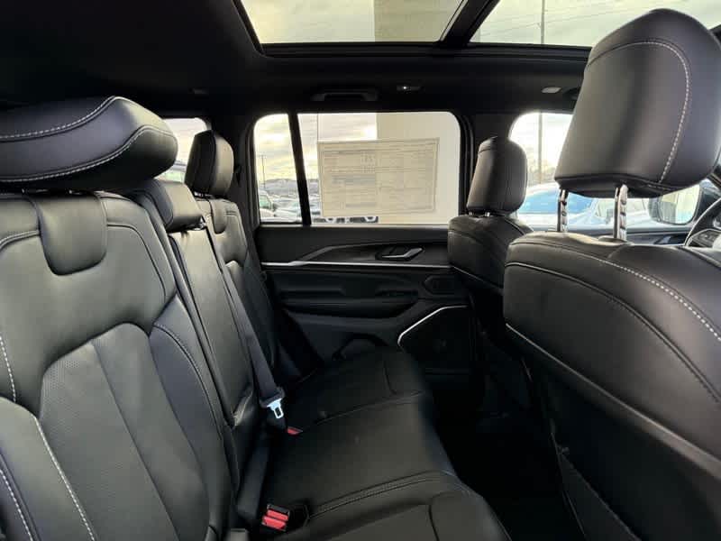 2026 Jeep Grand Cherokee LIMITED RESERVE 4X4