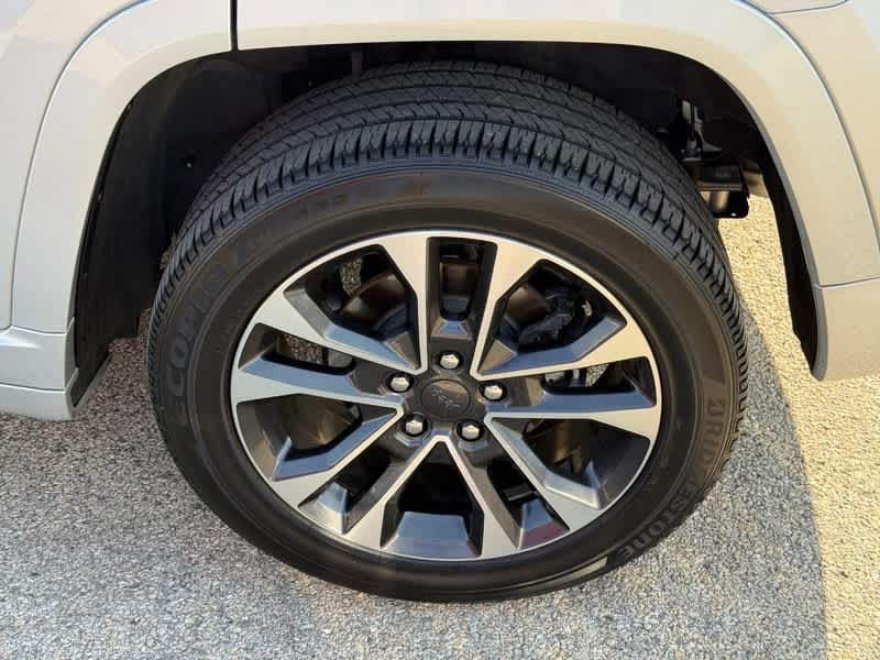 2024 Jeep Grand Cherokee Overland 4x4