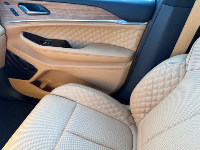 2023 Jeep Grand Cherokee Summit Reserve 4x4