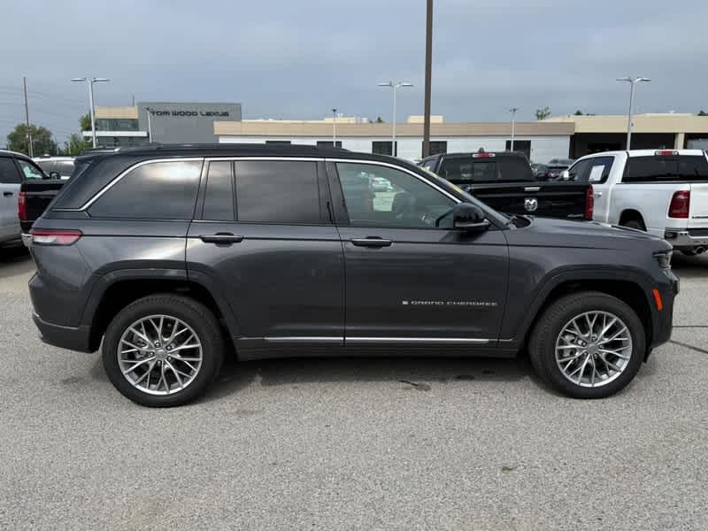 2025 Jeep Grand Cherokee Summit 4x4