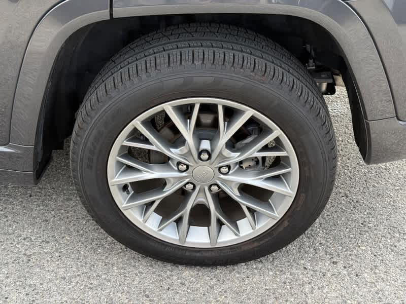 2025 Jeep Grand Cherokee Summit 4x4